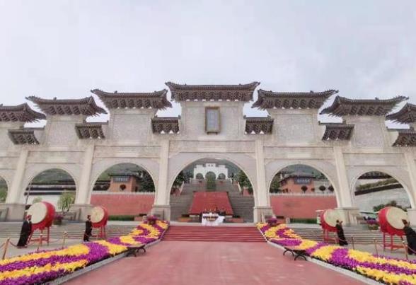 西安霸陵墓園新區寶地，環境優美！